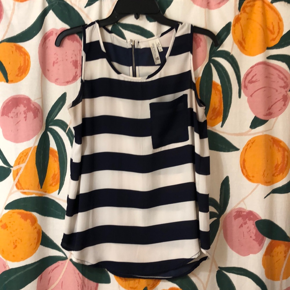 Women’s tank top